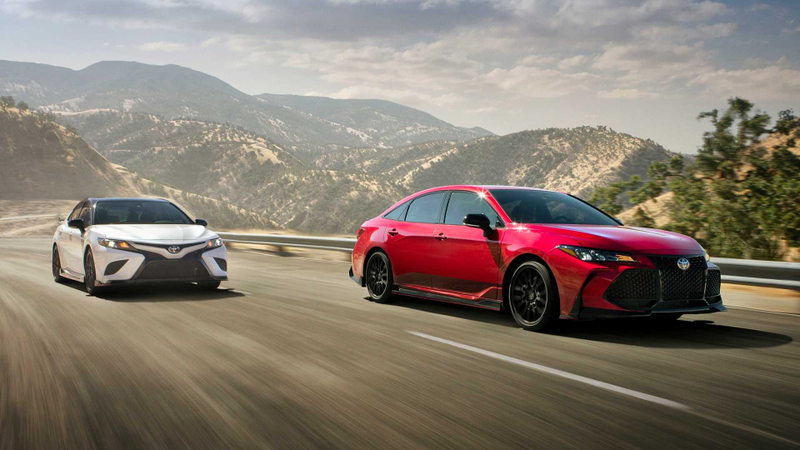 Illustration for article titled The 2019 Toyota Avalon TRD Proves How Weird Our Reality Has Become